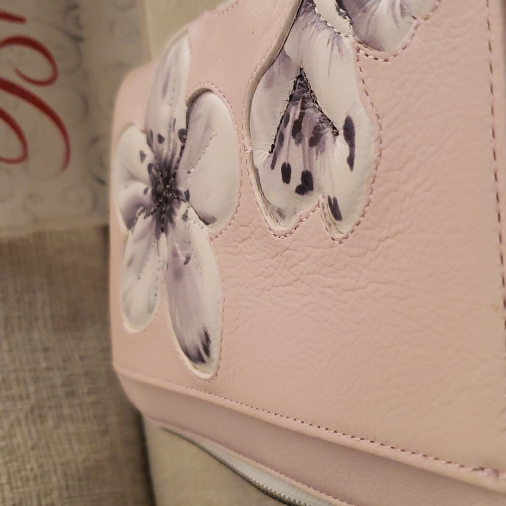 New Brighton E53452 Touch of Blush Pink Pastel Beaded Crossbody - Picture 11 of 14